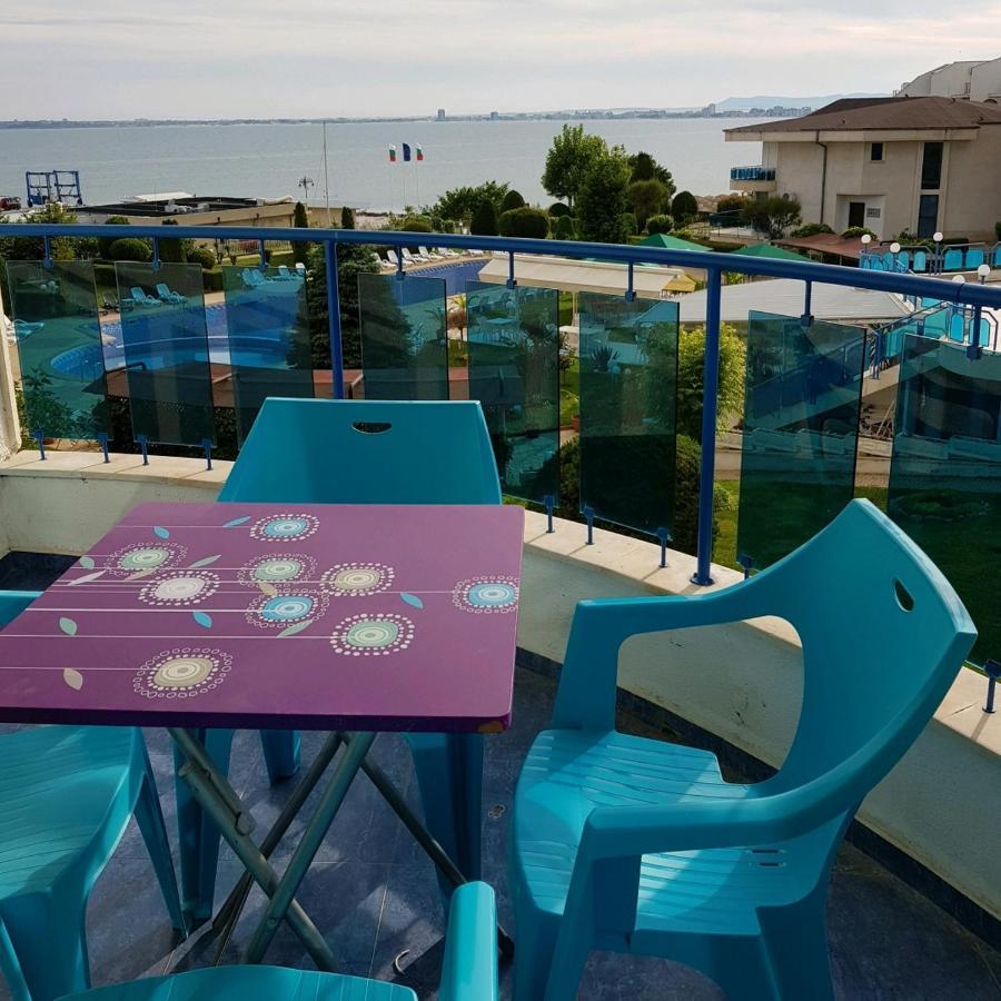 Riviera Complex 6 Hotel Sveti Vlas Bagian luar foto